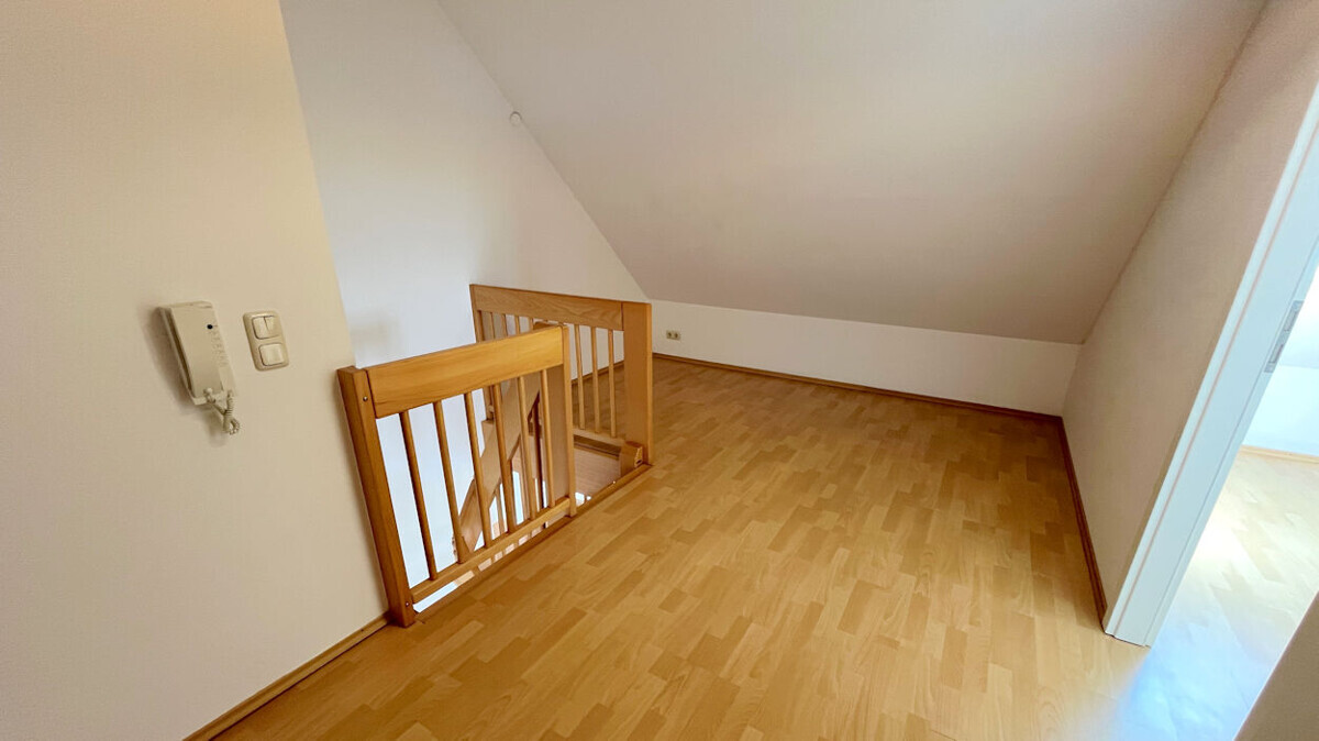 Vorraum im Spitzboden